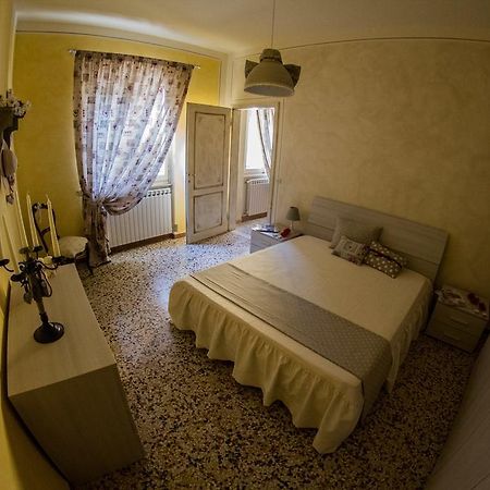 Marliana Casa Vacanze Il Redoヴィラ エクステリア 写真